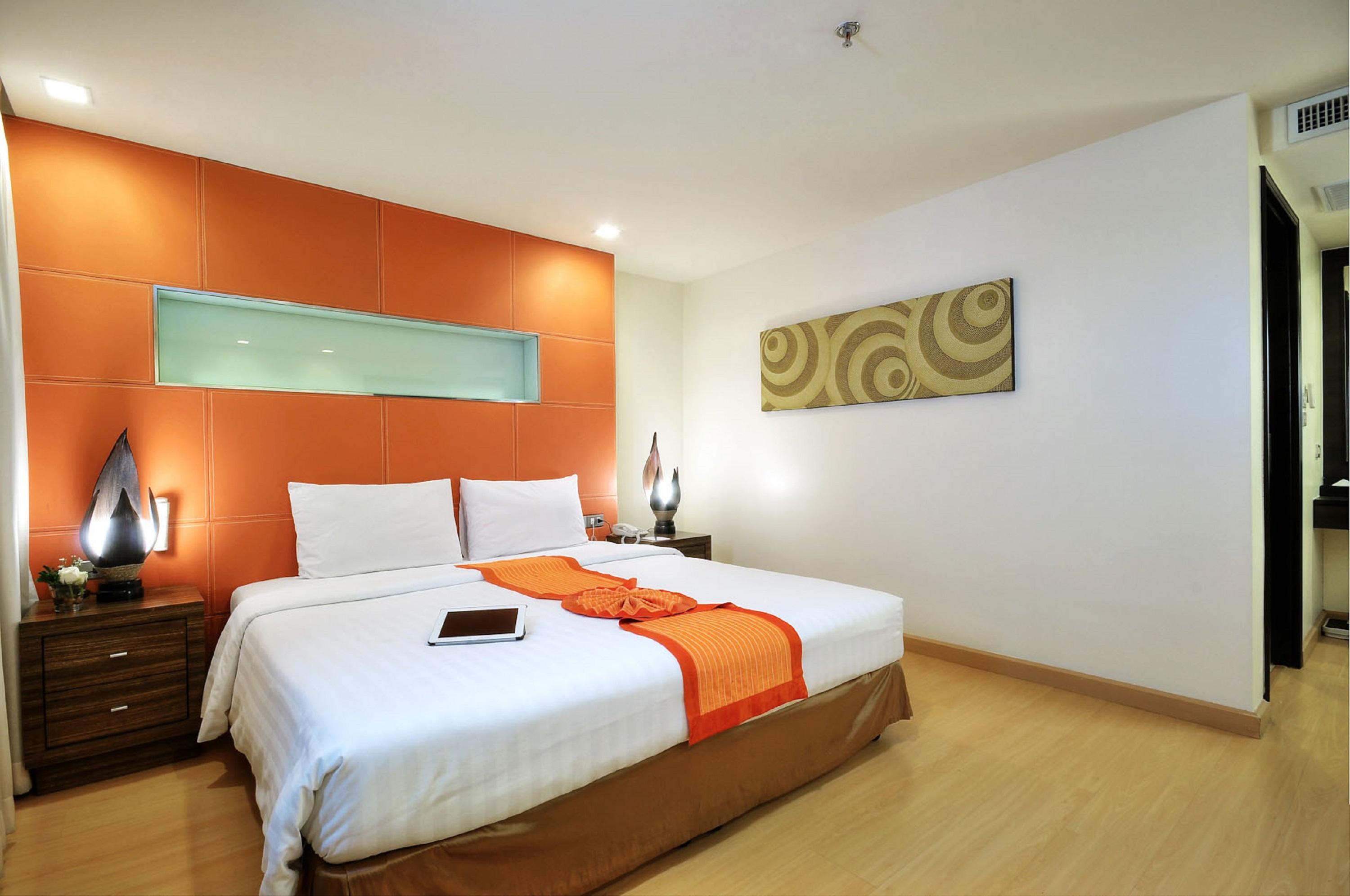 Aspen Suites Hotel Sukhumvit 2 Бангкок Экстерьер фото